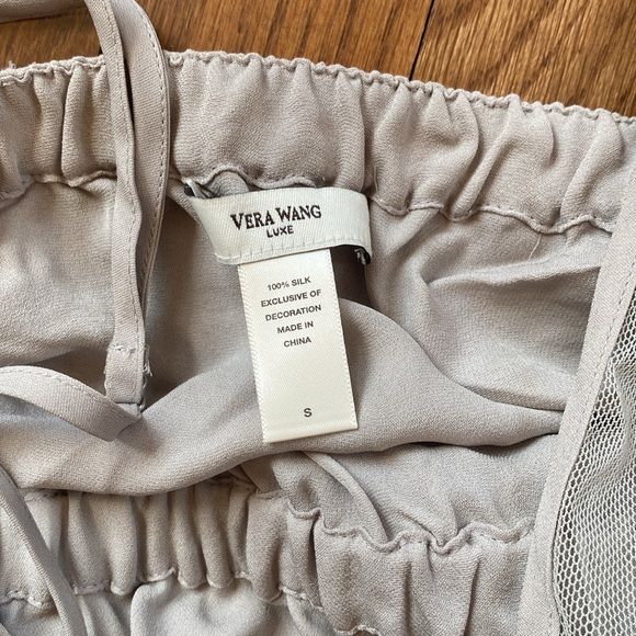 Vera Wang Night Gown - Picture 3 of 7